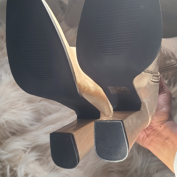 Snake Square Front Boots - Picture 12 of 16